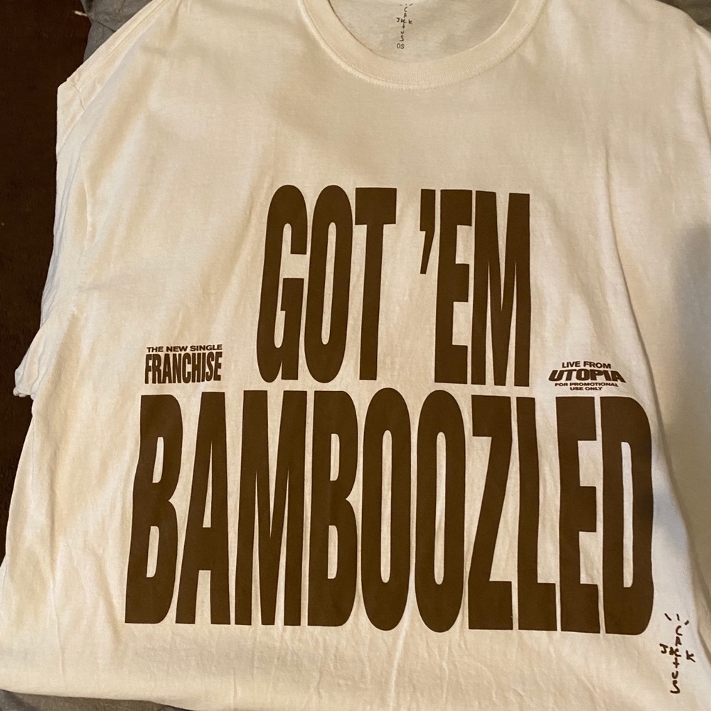 TRAVIS SCOTT MERCH TEE